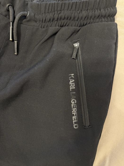 Vând pantaloni pentru băieți, Karl Lagerfeld(14 ani-162 cm)