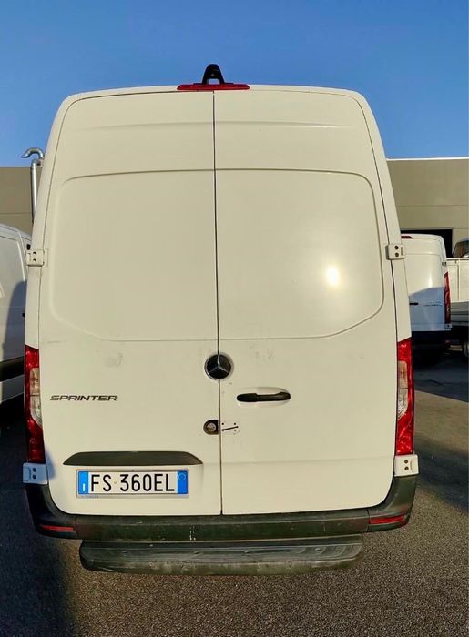Piese Mercedes Sprinter 907 Dezmembrez motor 2.2 CDI euro6 import Italia