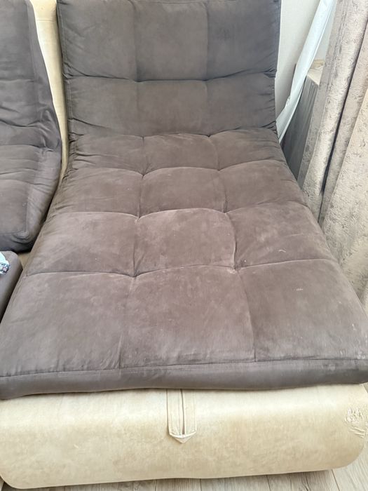 Отдам бесплатно диван