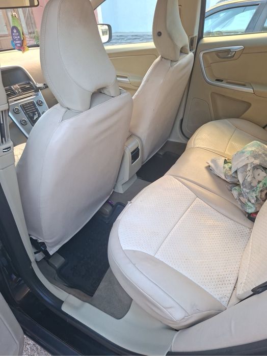 • Volvo XC60 D3 • 2.0 Diesel (163 CP) Euro 5