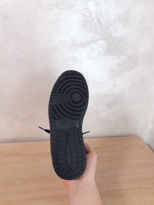 Nike Air Jordan 1 Low x Travis Scott