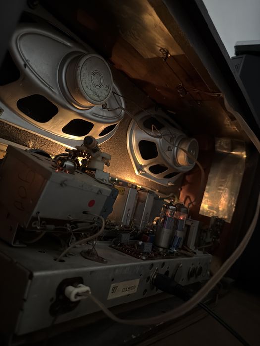 Radio Lowe Opta stereo