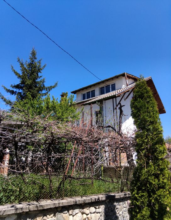 Продава се Къща в с. Мала Фуча, Област Кюстендил - 200 кв.м за 273 €/кв.м - Снимка #1