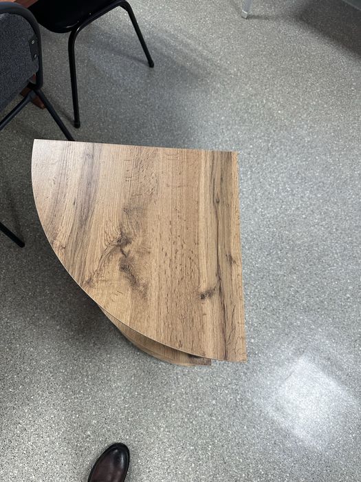 Стол и стеллаж угловой