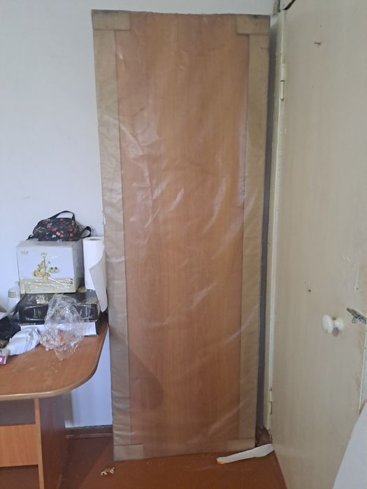 Дверь 4 штука без коробки
