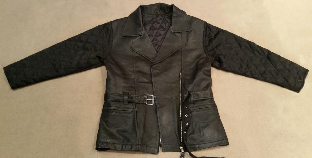 Haina de piele naturala, matlasata la interior