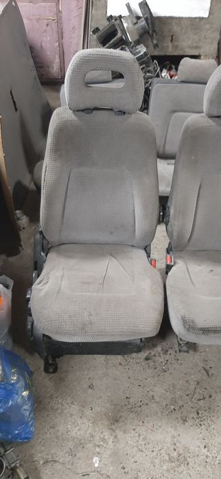 Продам запчасти на поджеро 2