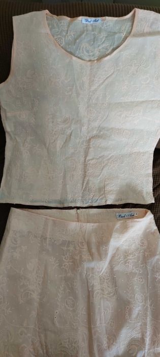 Costum dama de vara, din bumbac brodat, marimea 48 (XL), roz , NOU