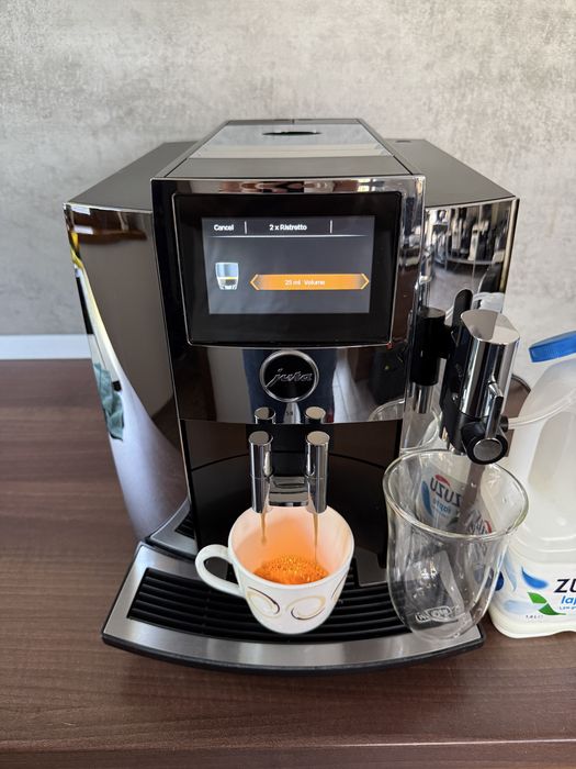 Espresor expresor automat tonomat de cafea Jura impresa S8