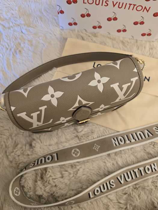 Налична чанта Louis Vuitton Diane