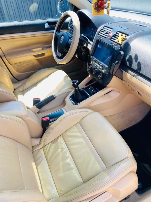 Volkswagen Golf 5 1.9 tdi
