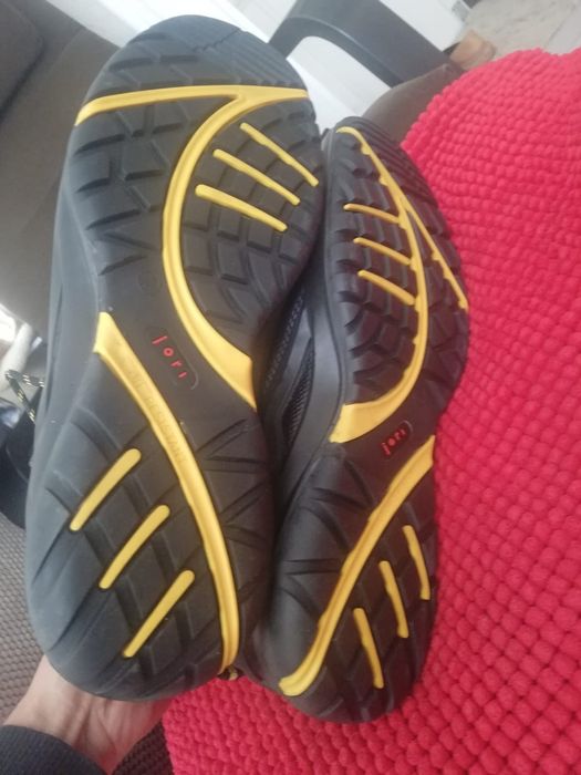 Bocanci noi de lucru cu protecție Jori nr 47