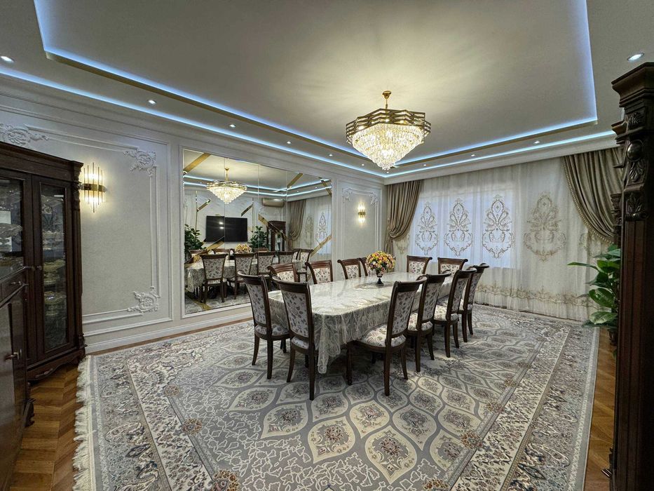 Продается Дом, 7-ком, 189 м2, 5 сот, Чинабад (87648)