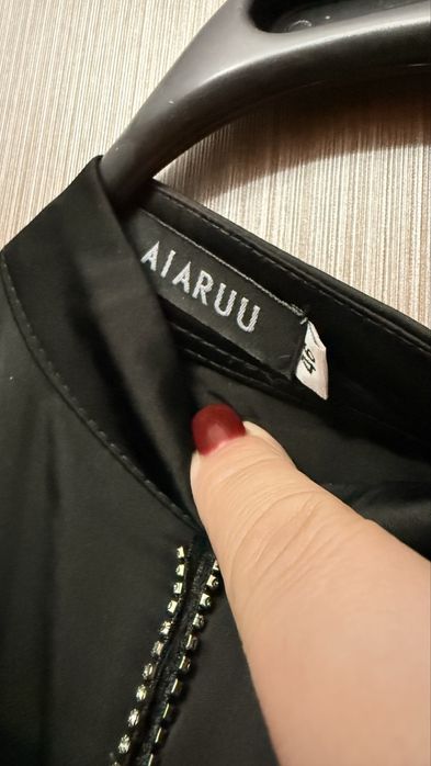 Продам платье атласовое