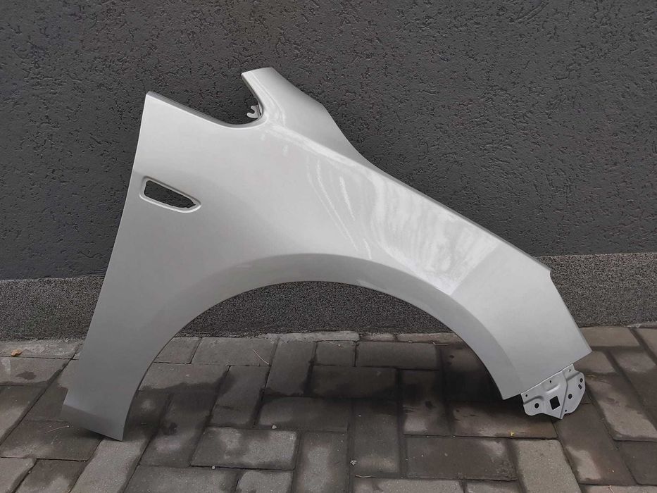 Aripa Fata Dreapta Opel Astra J 2009-2015 Vopsita Gri Deschis