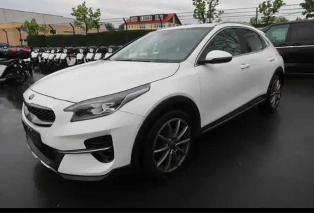Kia Xceed 1.0gdi GPL 120hp НА ЧАСТИ