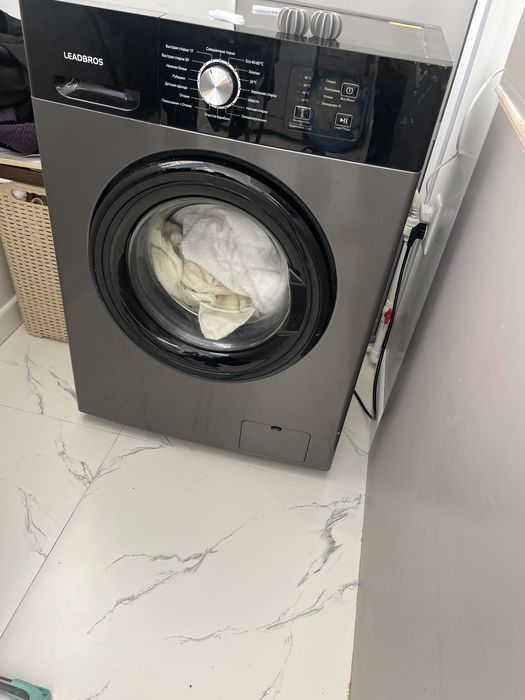 Продам стиральную машину