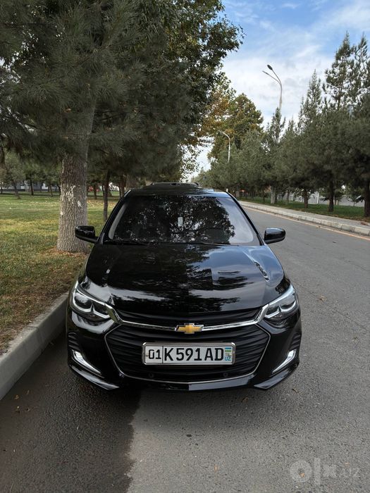 Onix Premier Turbo 2025