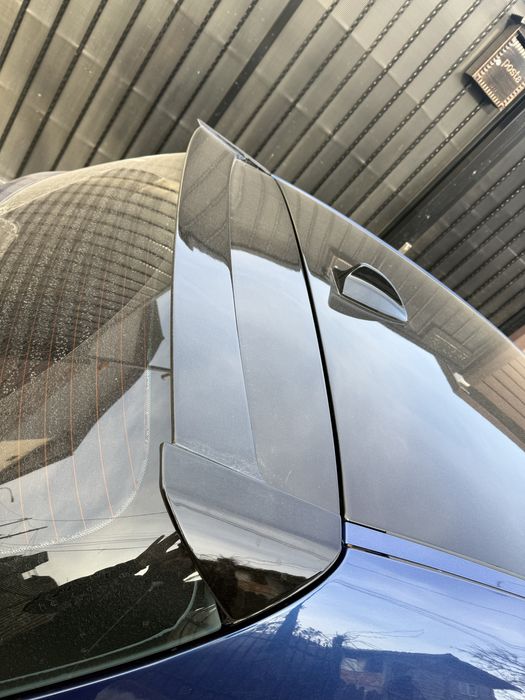 Eleron Pleoapa Luneta Lip Haion BMW F20  E87 E81 120 130