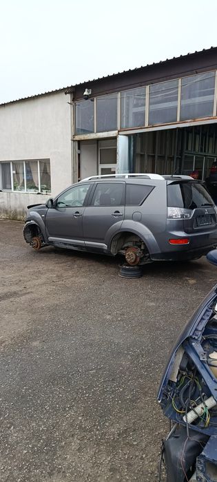 Mitsubishi Otlander 2.0d 4x4 НА ЧАСТИ!!!