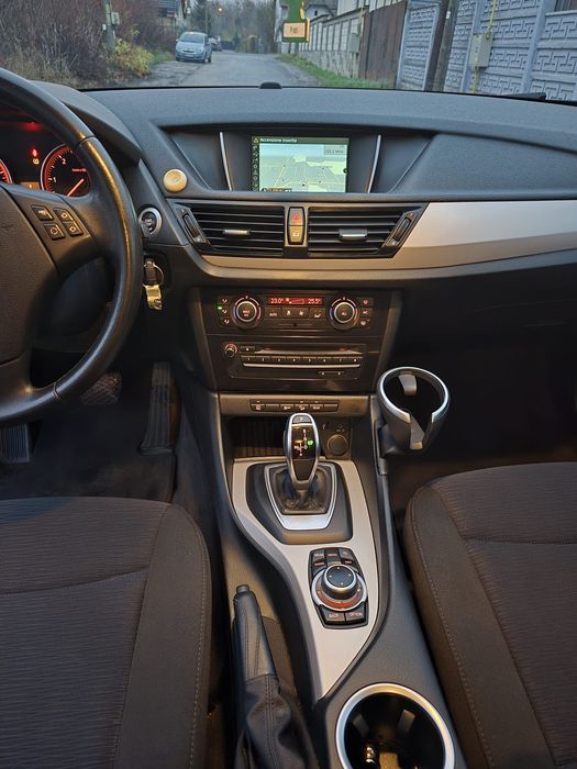 BMW X1 xdrive 2014 Automat 8900 € Numere Roșii CADOU!!!  Luna aceasta.