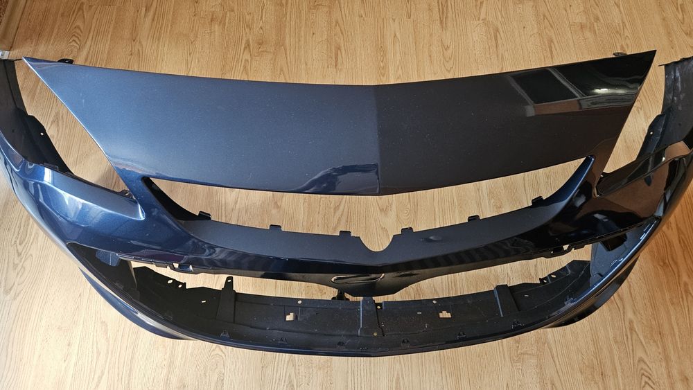 Предна броня Opel Astra J фейслифт 2012-2016 Опел Астра Ж Facelift