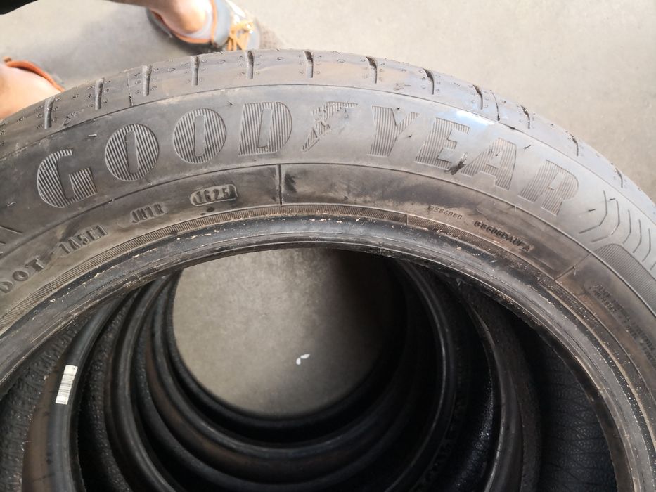 205 55 17 цола гуми нови continental Goodyear dot 24 25