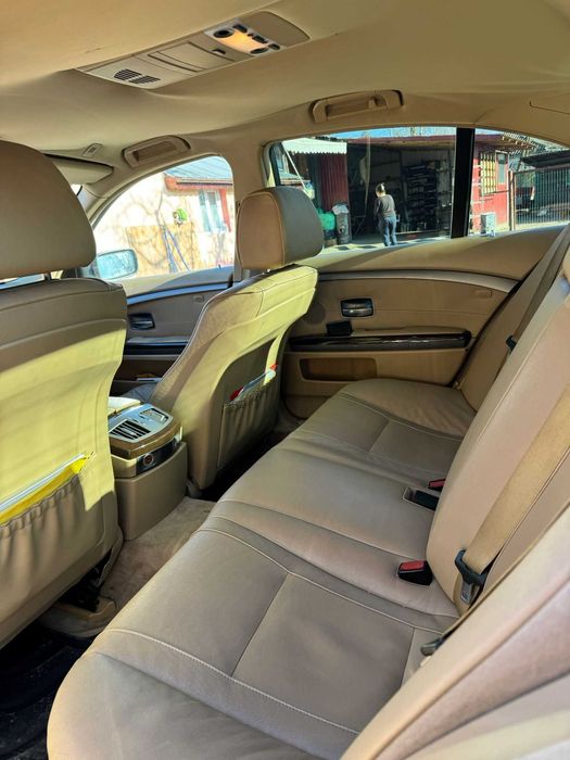 BMW 745D    2008