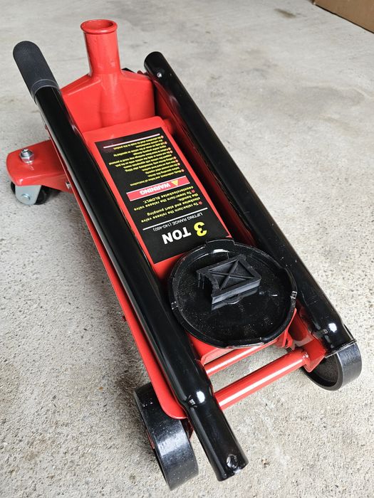 Cric hidraulic auto 3 T nou.