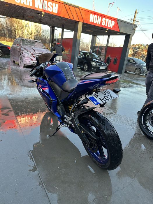 Vand yamaha yzf r125 2011