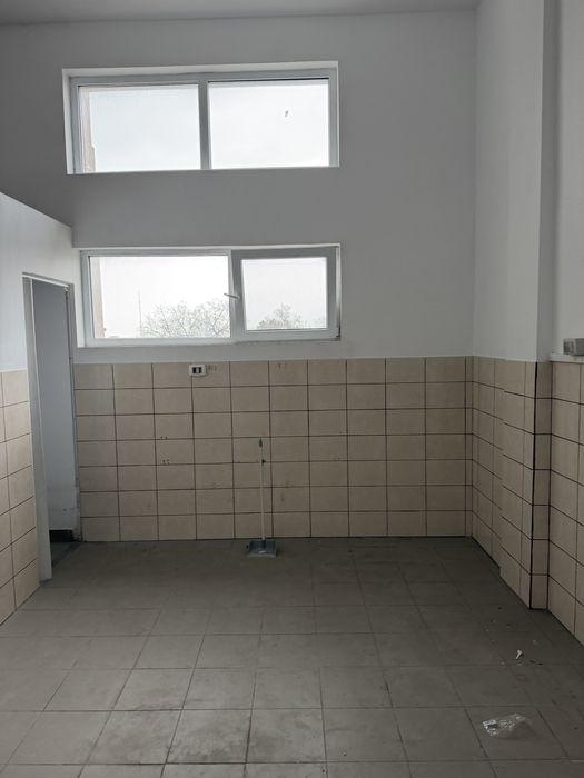 De inchiriat Spatiu Comercial In Centrul Agigea