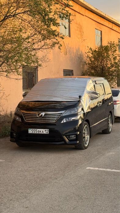 Авточехол универсальный для alphard vellfire