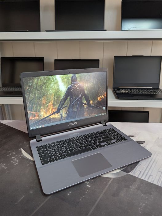 Ноутбук Asus X507M