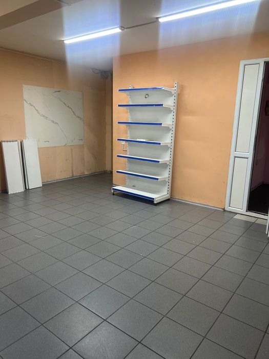Сдам в аренду помещение под магазин