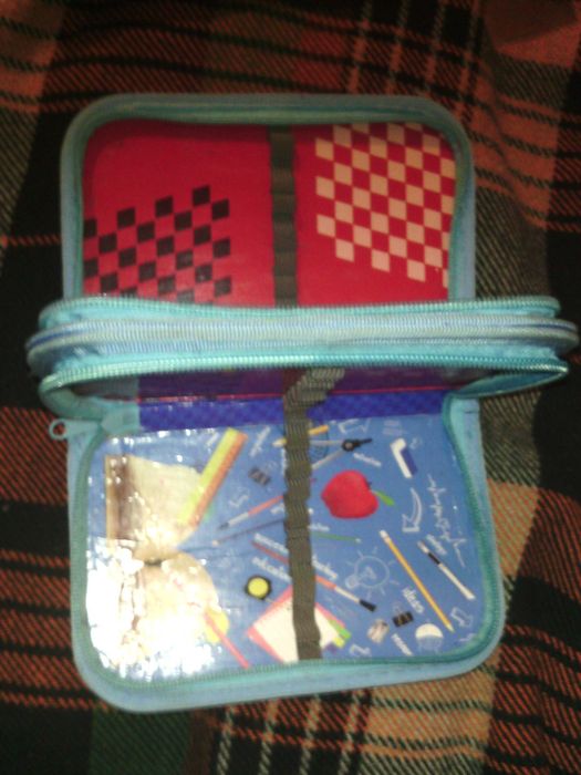 Детски игри, несесер