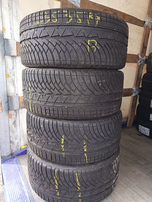 Anvelope MS 235 35 19 Michelin 2017 7.9-8mm