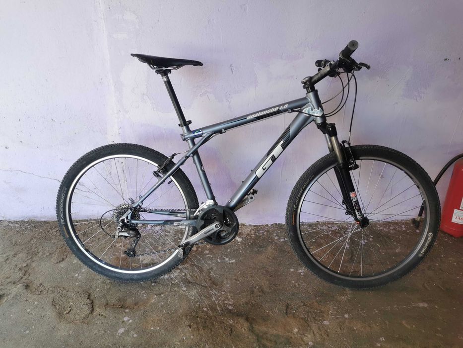 Bicicleta GT Avalanche 1.0