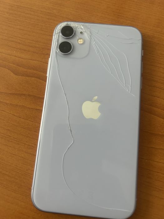 Iphone 11 64gb лилав