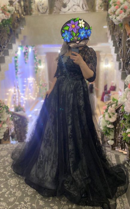 Jenskoe adejda, Krasivoe plate