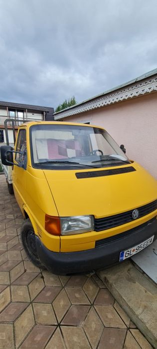 VW Transporter 4