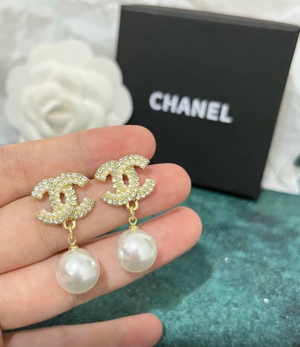 CHANEL Дамски бижута