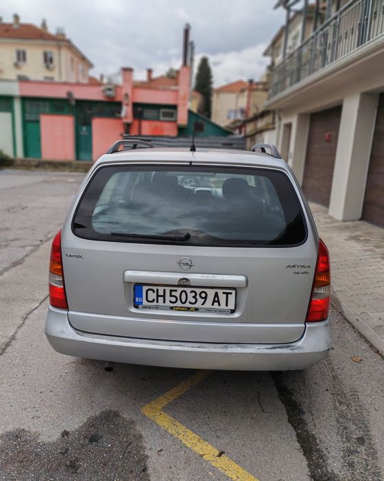 Opel Astra продавам