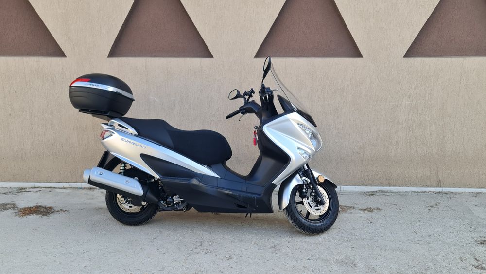 Scuter Suzuki burgman 125