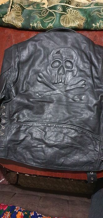 Koja kurtka baykerlarniki holat yahshi