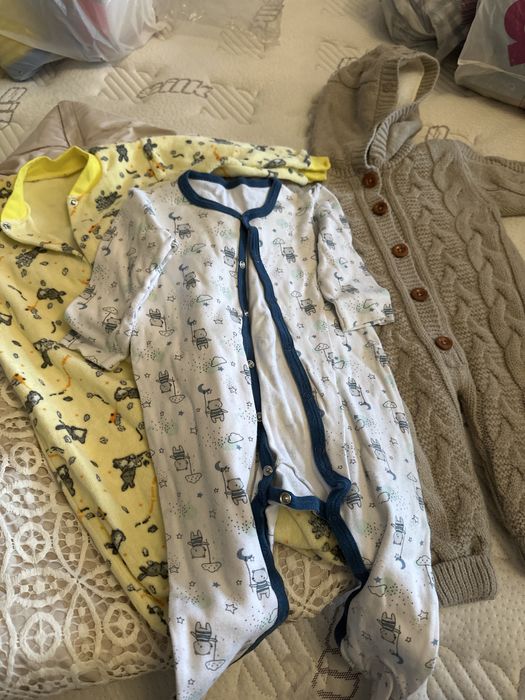 Детские вещи, отдам бесплатно
