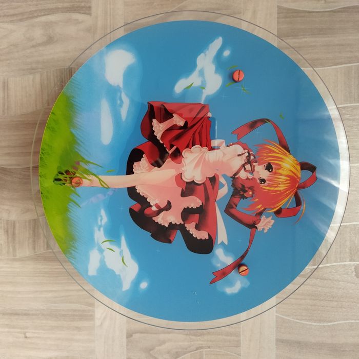 Продам интерьерную люстру