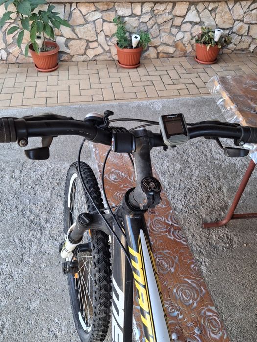 Vând bicicletă Merida  Mtts in stare bună de funcționare  cu roti  pe
