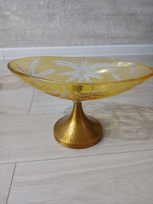 Продам вазы 12 штук сервиз