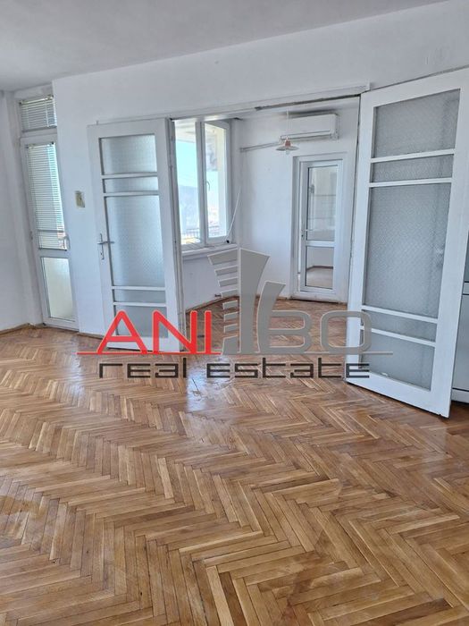 Продава се Четиристаен апартамент в Варна, Гранд Мол Варна - 93 кв.м за 1990 €/кв.м - Снимка #1