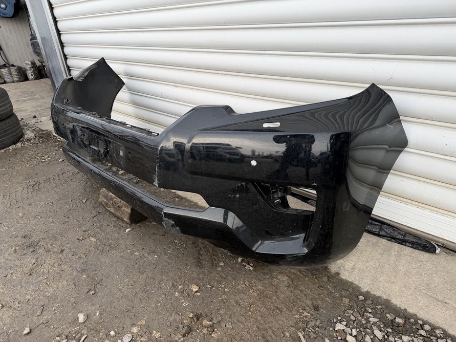 Предна броня за Toyota Land Cruiser (2018-2023)